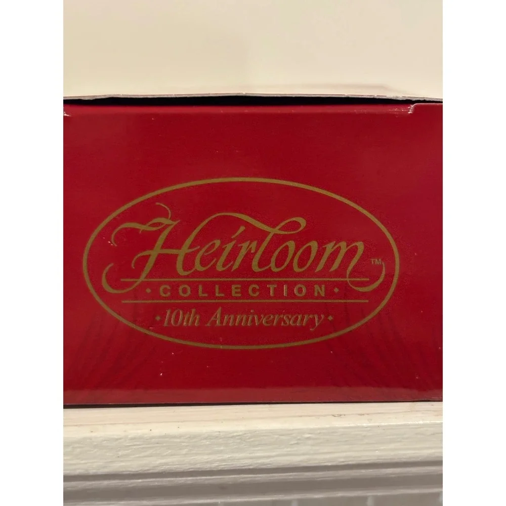 Carlton Cards measurements height